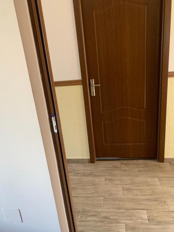 Ferienwohnung Vila Sunset Galaţi Exterior foto