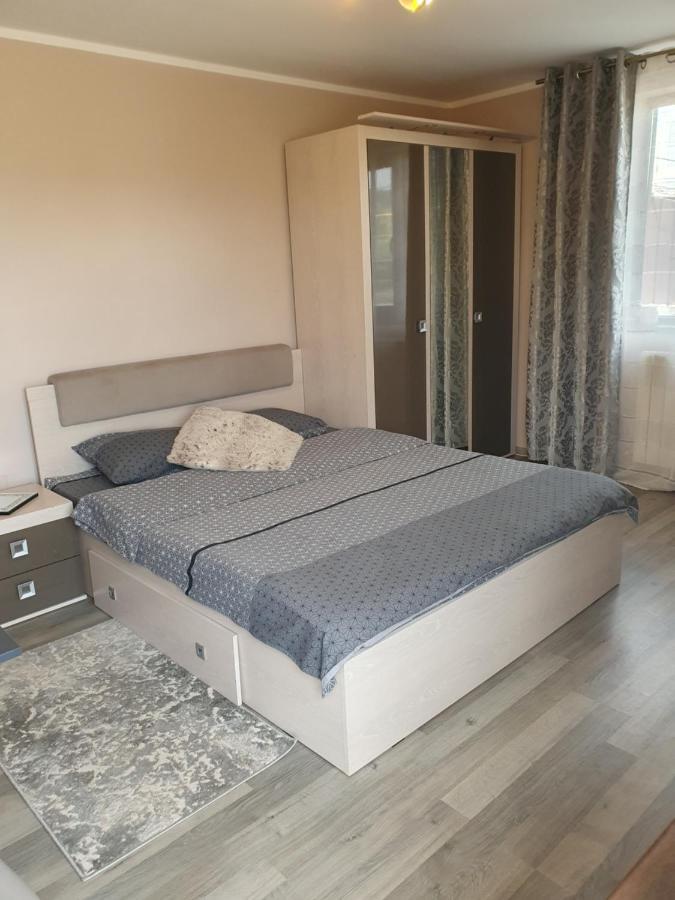 Ferienwohnung Vila Sunset Galaţi Exterior foto